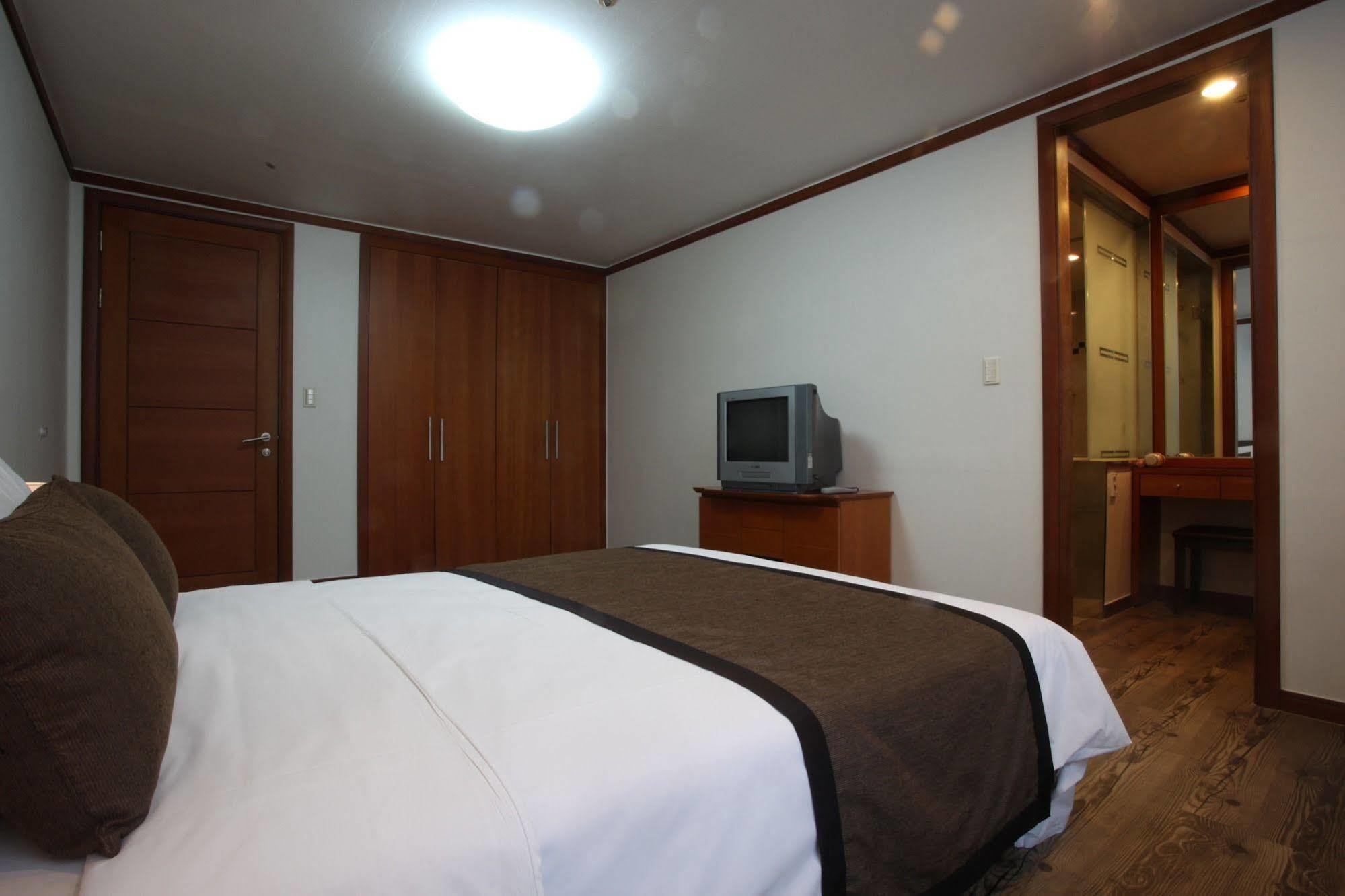 Coatel Chereville 3* Seoul
