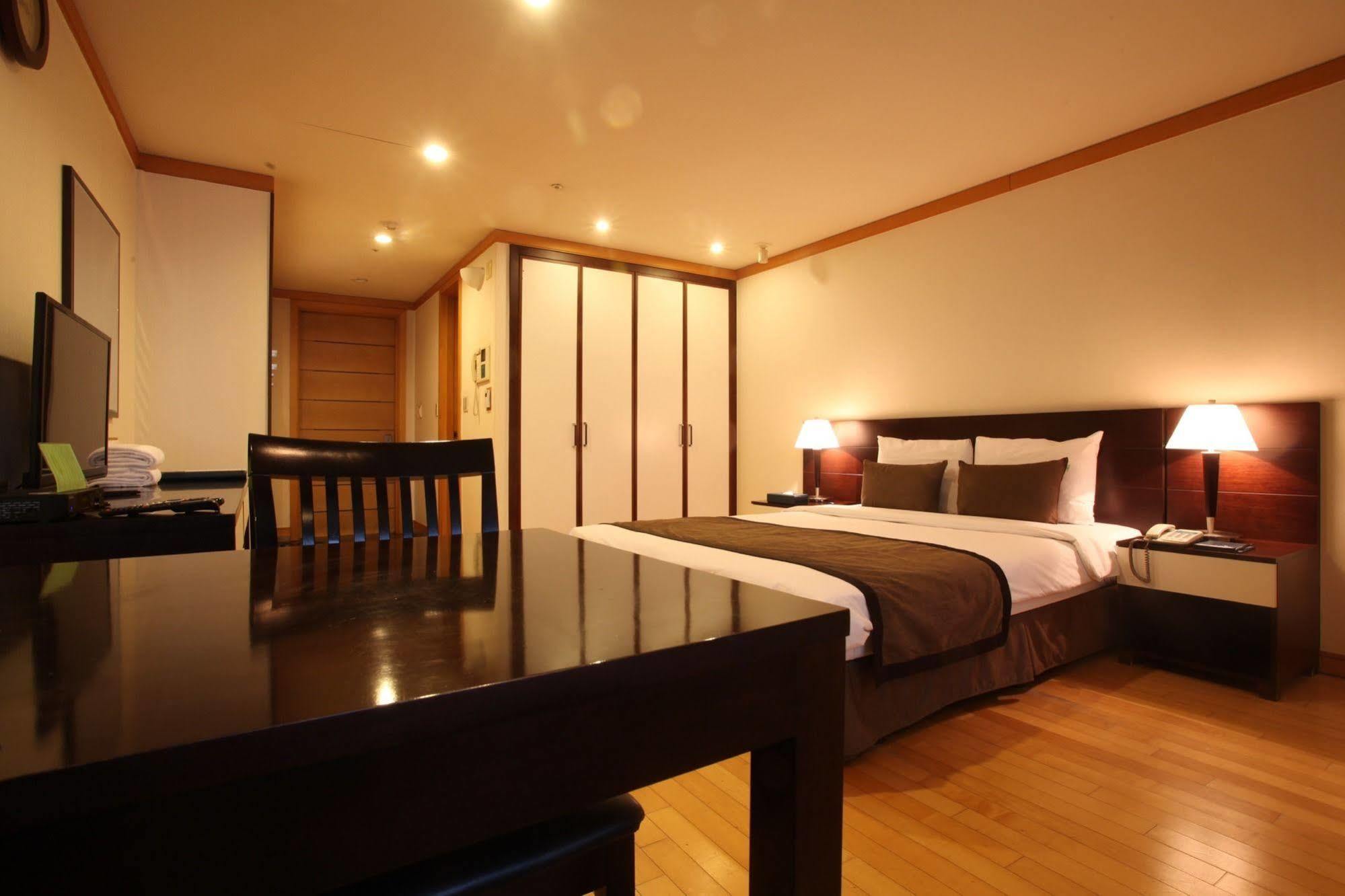 Coatel Chereville Seoul